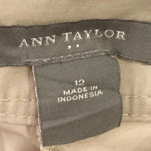 Ann Taylor Khaki Skirt - Picture 5 of 5